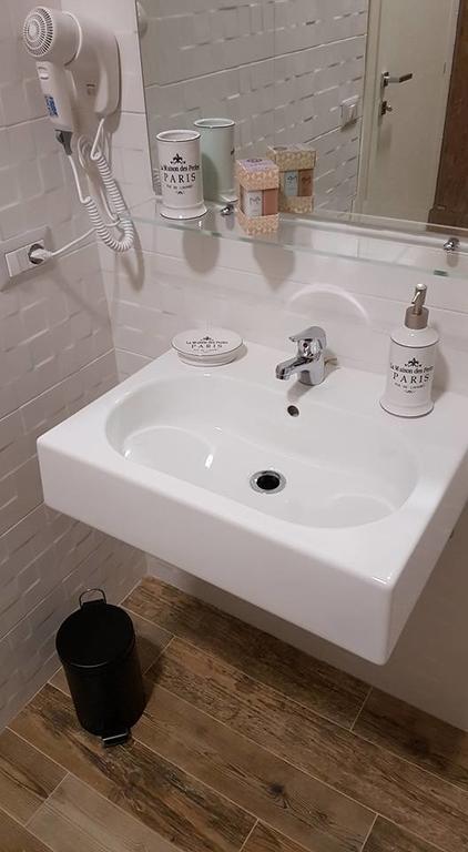 B&B Via Veneto Crotone Exteriör bild
